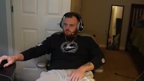 Snapshot of v_for_veng chatting on 7, 10, 2025 v_for_veng online show from 7, 10, 2025