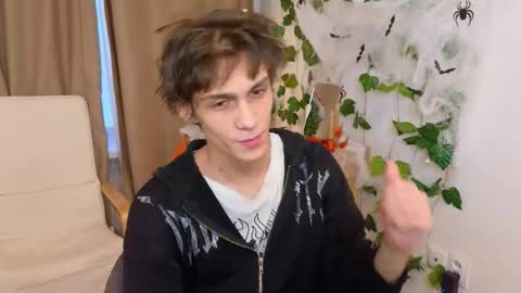 Valora online show from 1, 11, 2025