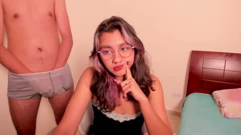 Snapshot of vaalerii_cutee chatting on 6, 12, 2024 valeri and markk online show from 6, 12, 2024