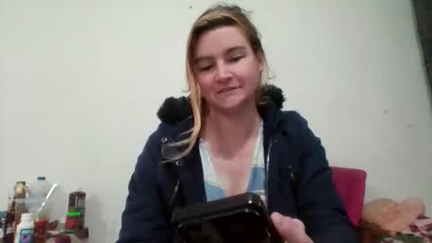 Snapshot of vagimosa chatting on 1, 12, 2025 vagimosa online show from 1, 12, 2025