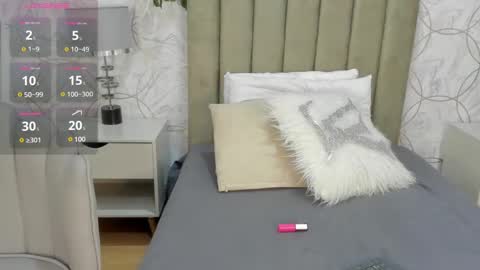 Vaiolet  online show from 21, 12, 2024