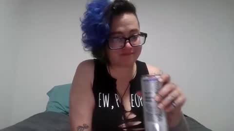 Snapshot of valarieak chatting on 18, 9, 2025 valarieak online show from 18, 9, 2025