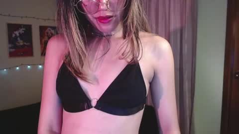 Snapshot of valcooky chatting on 9, 9, 2025 Hi I am Valcooky online show from 9, 9, 2025