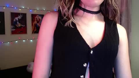 Hi I am Valcooky online show from 8, 10, 2025