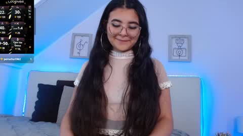 Tifanny  online show from 31, 1, 2025