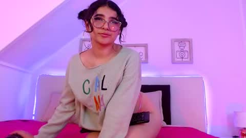 Tifanny  online show from 21, 2, 2025