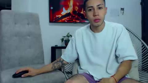 valen paul online show from 16, 1, 2026