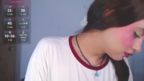 Snapshot of valen_thompson chatting on 17, 10, 2025 IG-valen mendoza99  twitter valenthompson99 online show from 17, 10, 2025