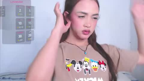 Snapshot of valen_thompson chatting on 1, 11, 2025 IG-valen mendoza99  twitter valenthompson99 online show from 1, 11, 2025