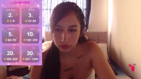 Snapshot of valen_tina33 chatting on 24, 4, 2026 Valentina online show from 24, 4, 2026