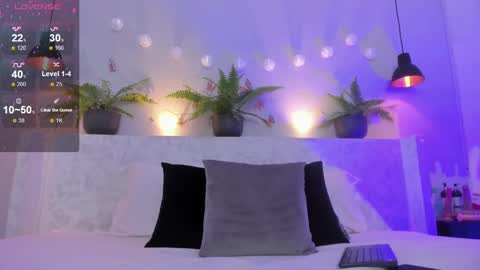 Valentina online show from 25, 2, 2025