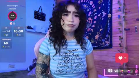 Snapshot of valenor_ chatting on 3, 10, 2025 valentina online show from 3, 10, 2025