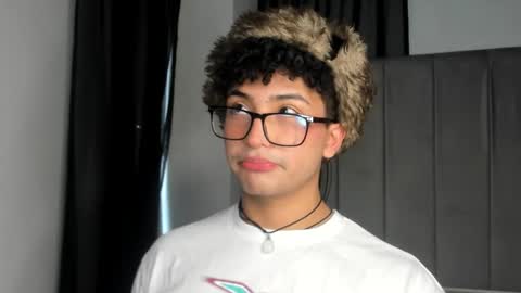 Valentin0 online show from 26, 10, 2025