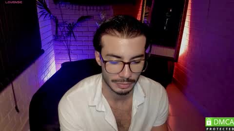 Snapshot of valentin_hoffman chatting on 20, 3, 2026 valentin_hoffman online show from 20, 3, 2026