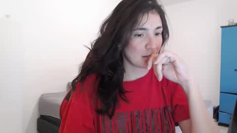 Snapshot of valentina187 chatting on 1, 2, 2025 Valentina online show from 1, 2, 2025