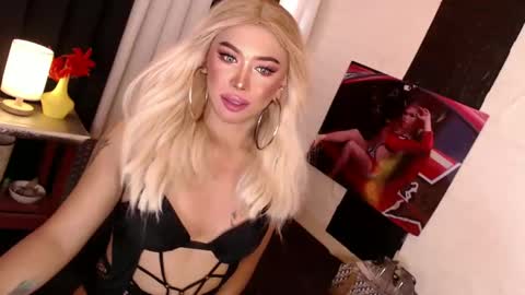 Snapshot of valentina_goddess_tsxxx chatting on 22, 12, 2024 Amanda online show from 22, 12, 2024