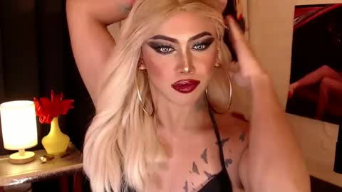 Snapshot of valentina_goddess_tsxxx chatting on 23, 12, 2024 Amanda online show from 23, 12, 2024