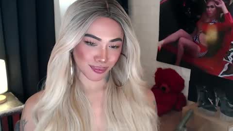 Snapshot of valentina_goddess_tsxxx chatting on 16, 2, 2025 Amanda online show from 16, 2, 2025