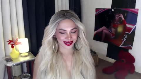 Snapshot of valentina_goddess_tsxxx chatting on 21, 2, 2025 Amanda online show from 21, 2, 2025