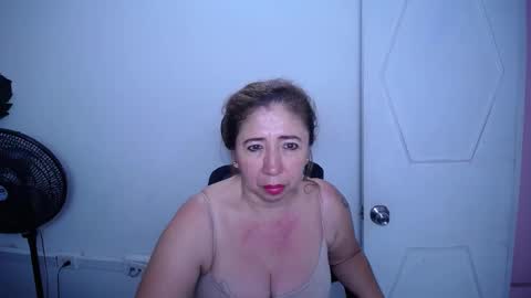 Snapshot of valentina_mature chatting on 26, 9, 2025 Valentina  online show from 26, 9, 2025