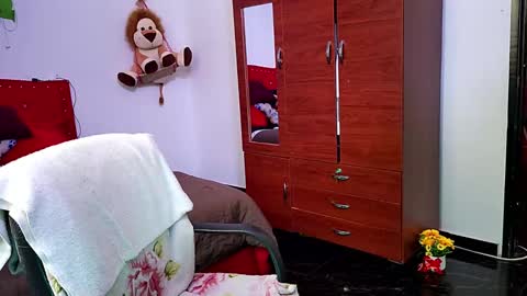 Snapshot of valentina_nappi96 chatting on 1, 10, 2025 VALE online show from 1, 10, 2025