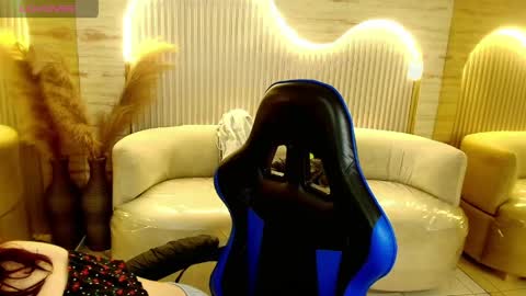 Valentina online show from 7, 5, 2026