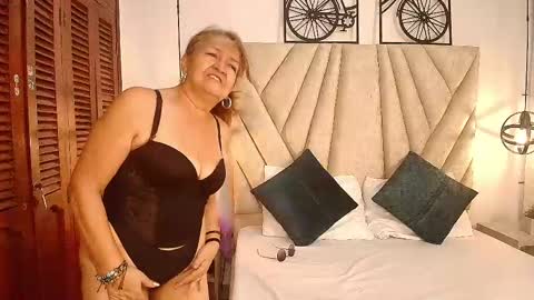 Ana online show from 5, 3, 2025