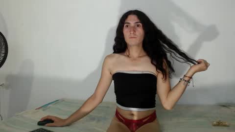 Snapshot of valentinafoxv chatting on 21, 9, 2025 valentina online show from 21, 9, 2025