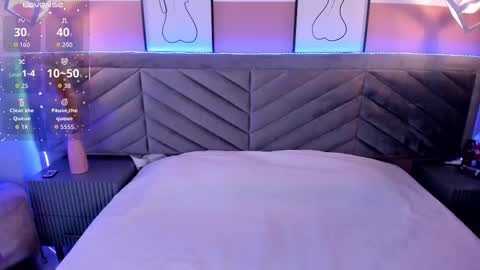 Snapshot of valentine_mia_ chatting on 13, 9, 2025 Mia online show from 13, 9, 2025