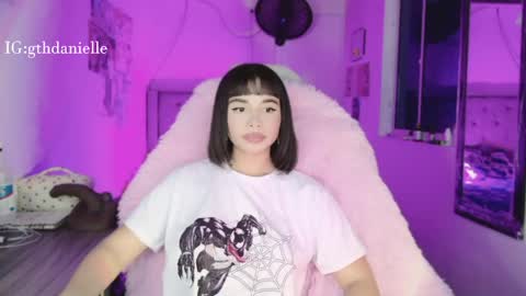 Danielle  Please help me to reach 300 thumbs up online show from 23, 5, 2026