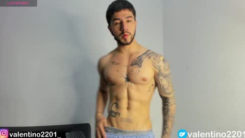 valentino online show from 2, 12, 2024