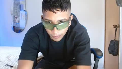 Mistery Guy online show from 6, 10, 2025