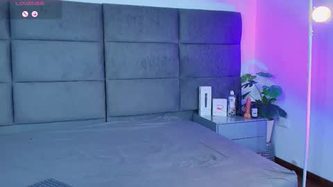 valentino moon online show from 16, 12, 2025