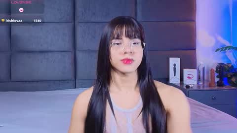 valentino moon online show from 6, 2, 2026