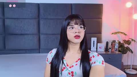 valentino moon online show from 9, 2, 2026