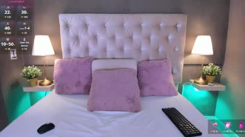 Snapshot of valenvega_ chatting on 10, 5, 2026 VALEN VEGA online show from 10, 5, 2026