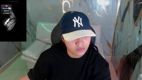 valeri_harpers4 online show from 4, 12, 2025