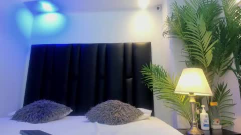 valeri_tafur online show from 20, 12, 2025