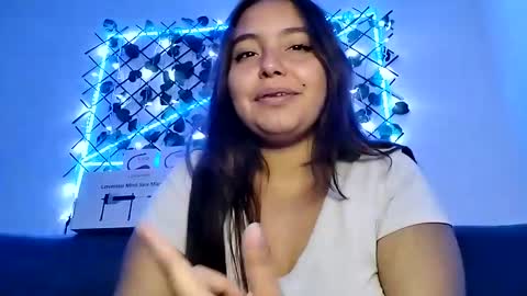 valeria online show from 28, 2, 2025