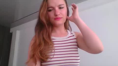 valeriafrannco online show from 11, 5, 2026