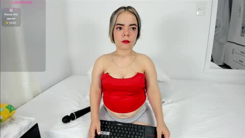 valerialoren online show from 16, 9, 2025