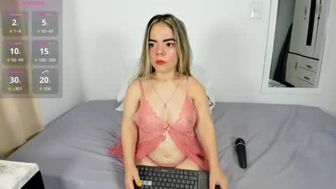 valerialoren online show from 12, 10, 2025