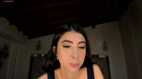 Snapshot of valeriavelvet chatting on 22, 12, 2025 Vale online show from 22, 12, 2025