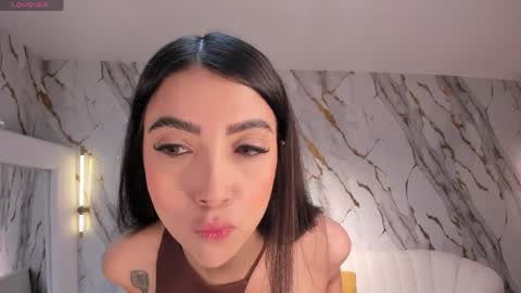 Snapshot of valeriavelvet chatting on 23, 4, 2026 Vale online show from 23, 4, 2026