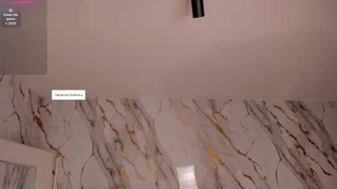 Snapshot of valeriavelvet chatting on 24, 4, 2026 Vale online show from 24, 4, 2026