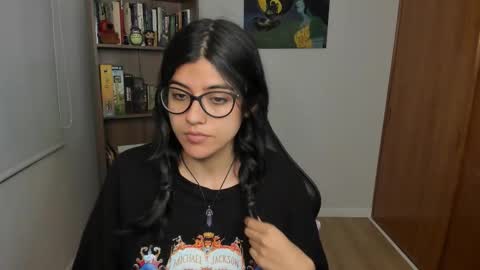 Snapshot of valerie__sky chatting on 19, 1, 2026 Val online show from 19, 1, 2026