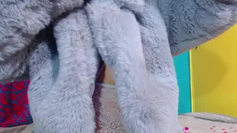 Snapshot of valerie_mase chatting on 8, 3, 2025 vale online show from 8, 3, 2025