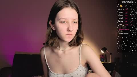 Kristi moony online show from 11, 4, 2026