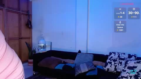 Snapshot of valerie_smile chatting on 22, 1, 2025 Valerie online show from 22, 1, 2025