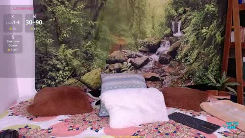 Valerie online show from 10, 4, 2026